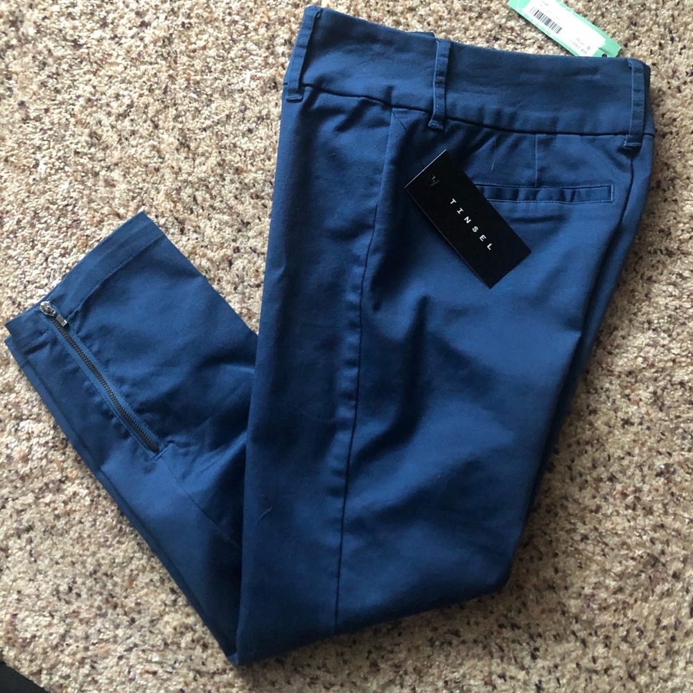 NWT Tinsel cropped pants